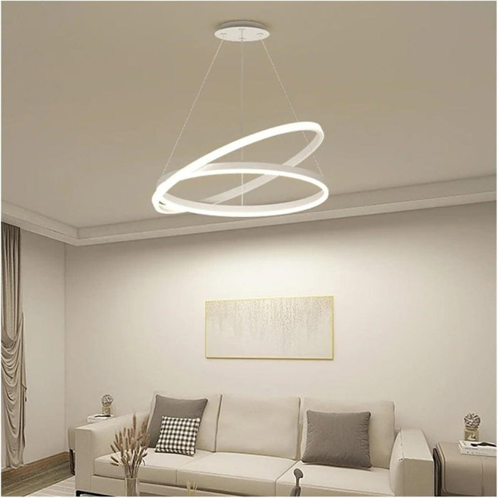 قلادة خاتم بيضاء (حلقتان)