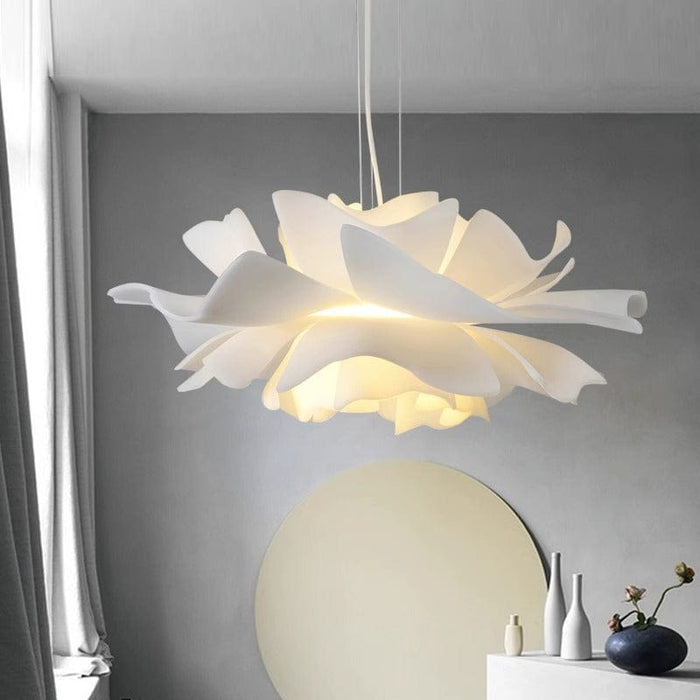 White flower chandelier light - Mafeemushkil.com LLC